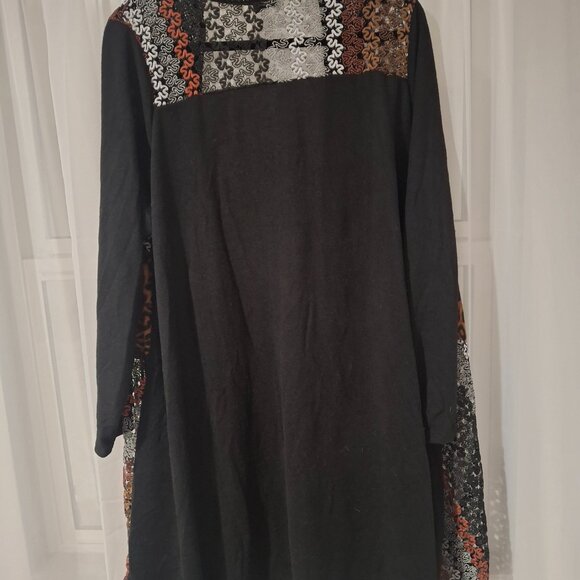 La Vanya Black Leopard Print Long Cardigan - Picture 2 of 3